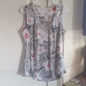 Sioni sleeveless top